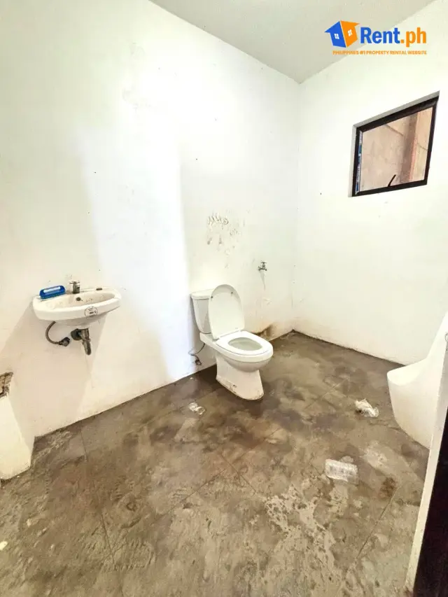 Spacious 1626sqm Warehouse For Rent in Misamis Oriental with Parking - Secondary Image