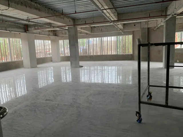 New Commercial Spaces for Rent - Secondary Image