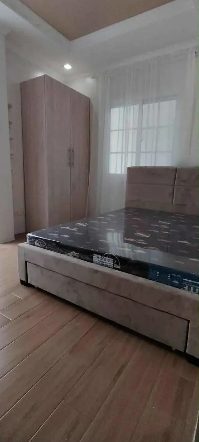 SINGLE ATTACHED TOWNHOUSE - Secondary Image