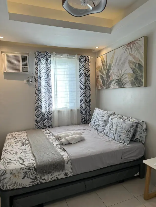 2-BEDROOM CONDOMINIUM - Secondary Image