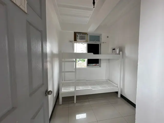 Room for Rent walking distance Southwestern University - Secondary Image