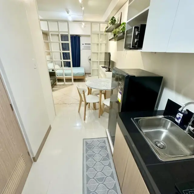 Fully Furnished Studio Unit - Secondary Image