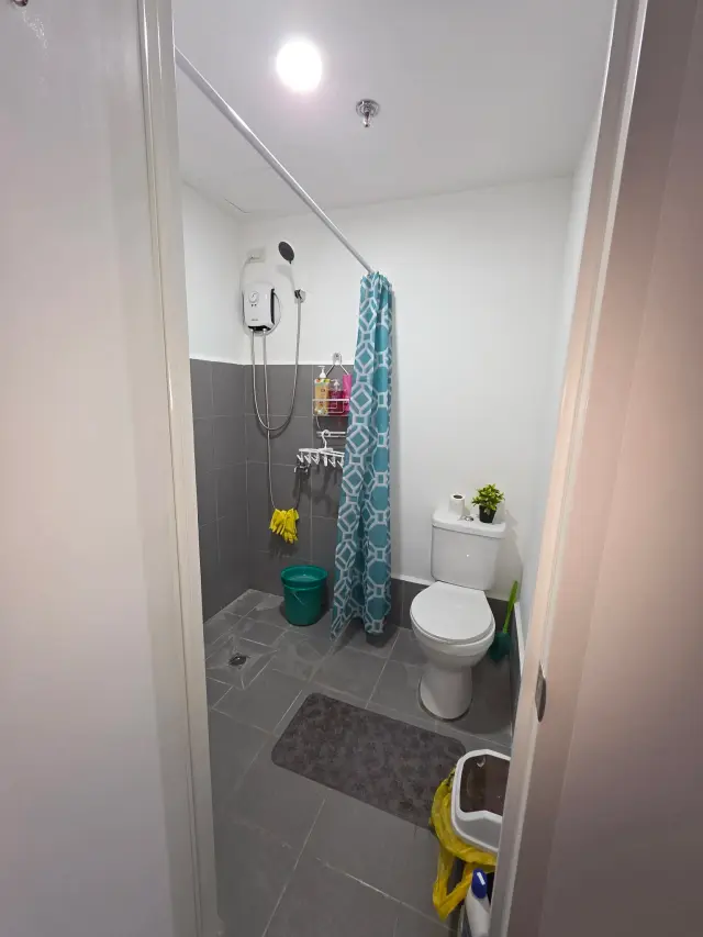 Seventh  corner 2 bedroom condo - Secondary Image