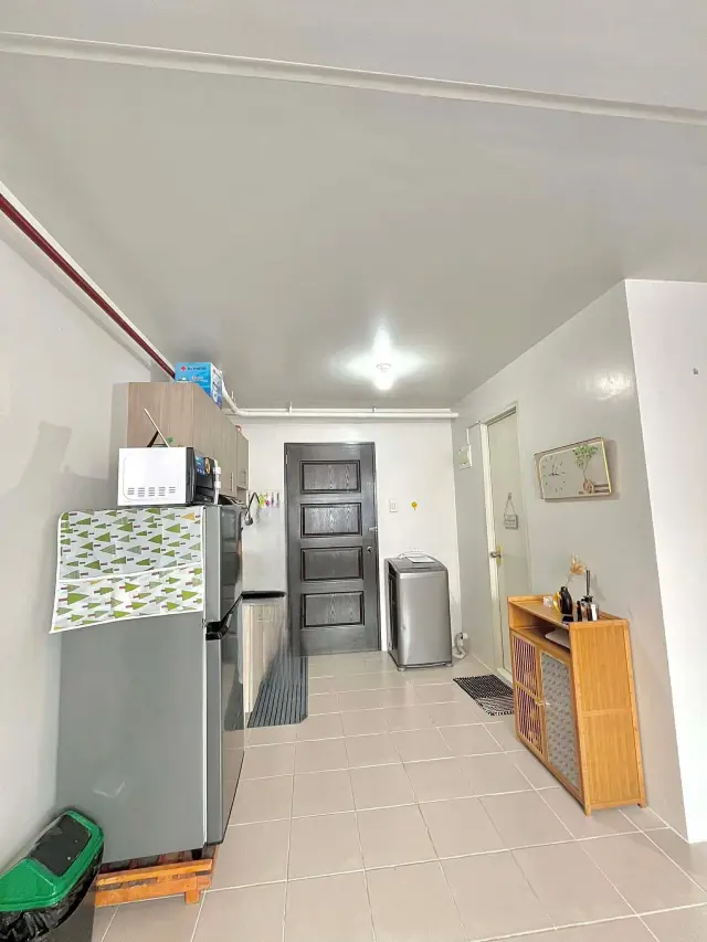 1BR FULLY FURNISHED IN PLUMERA MACTAN - Secondary Image