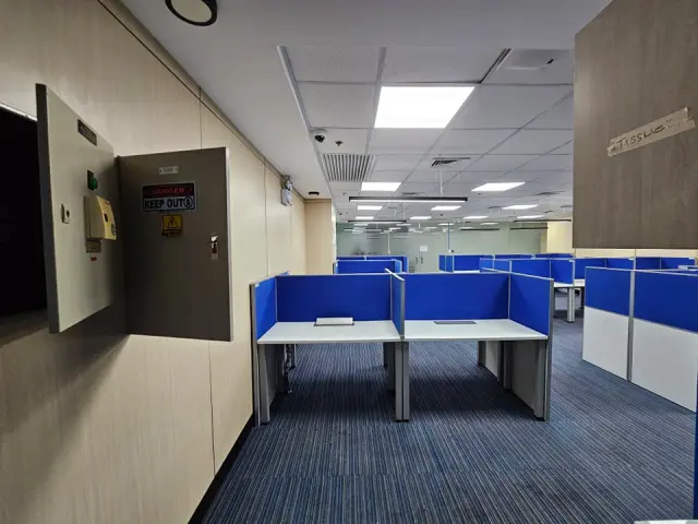 OFFICE SPACE FOR LEASE-CEBU BUSINESS PARK - Secondary Image