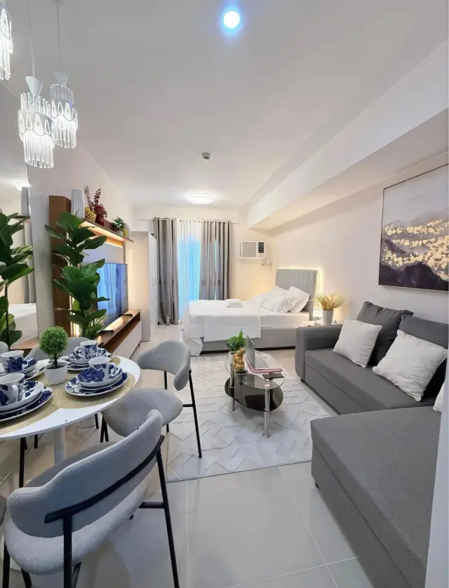 Fully Furnished Studio Unit at J tower - Secondary Image
