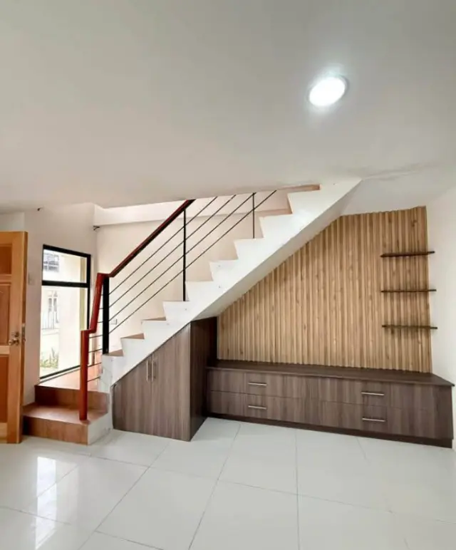 House for Rent - Secondary Image