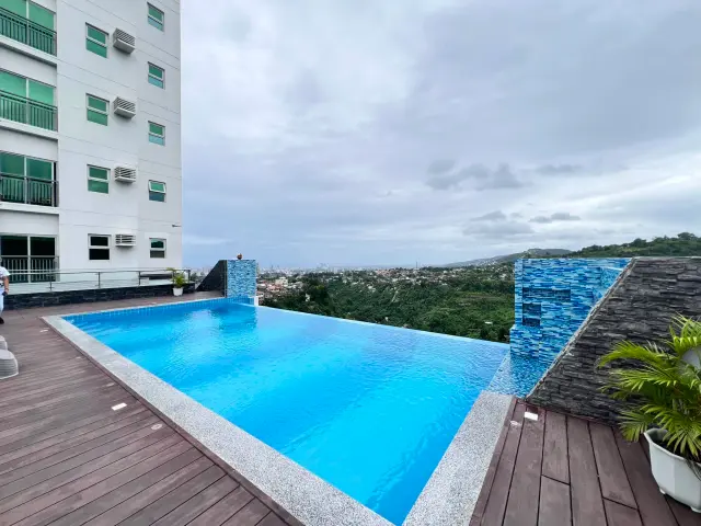 FULLY FURNISHED 1 BEDROOM CONDO FOR RENT IN LE MENDA RESIDENCES - Secondary Image