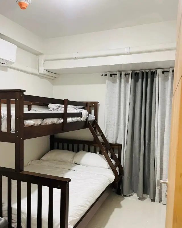 2BR FURNISHED UNIT IN TAFT EAST GATE - Secondary Image