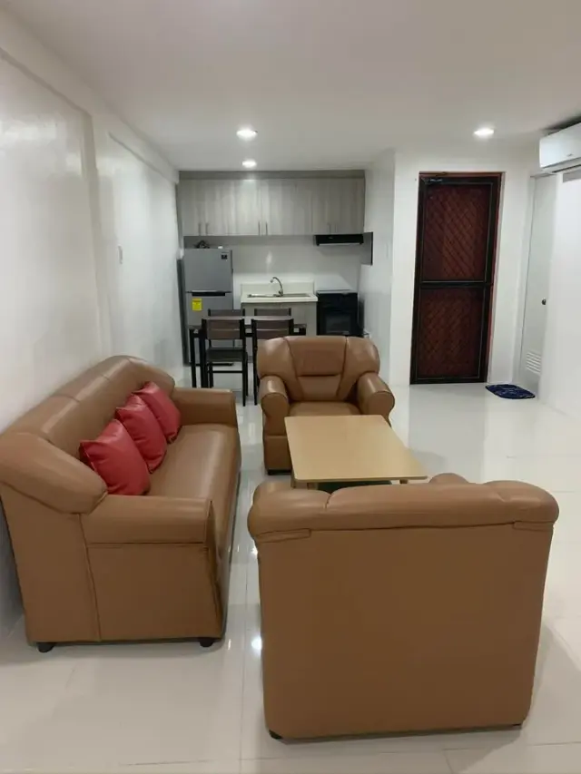 House	/	3 Bedrooms	/	Fully Furnished	/	Crescentville North - Brgy. Casuntingan Mandaue City Cebu - Secondary Image