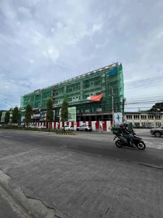888 WEN CENTER COMMERCIAL & CLINICS SPACES - Secondary Image