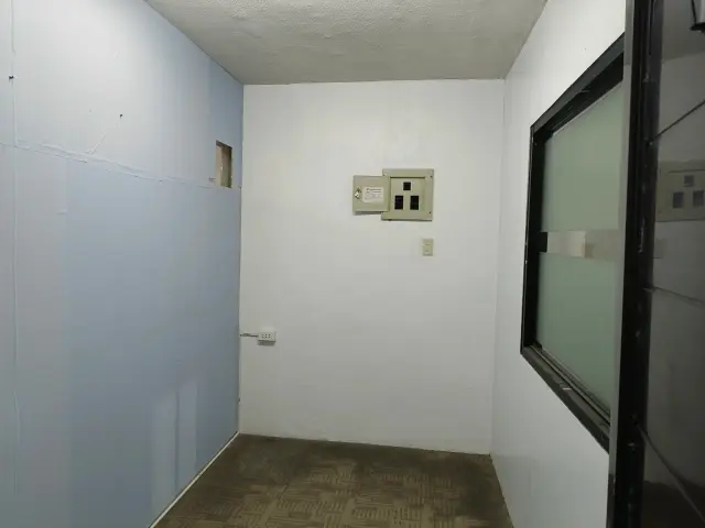 COMMERCIAL SPACE FOR LEASE - Secondary Image