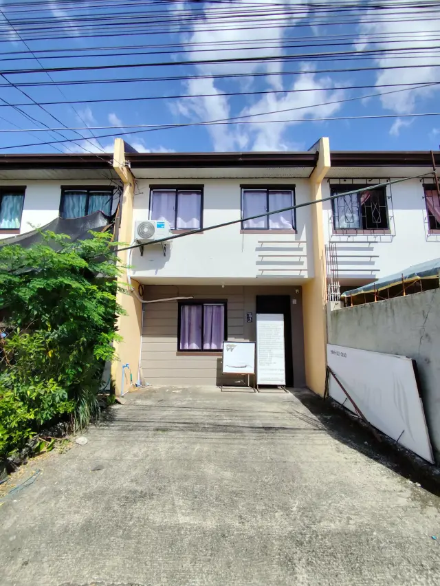 Townhouse for Rent – Deca Grandvale 3, San Felipe, Naga City - Secondary Image