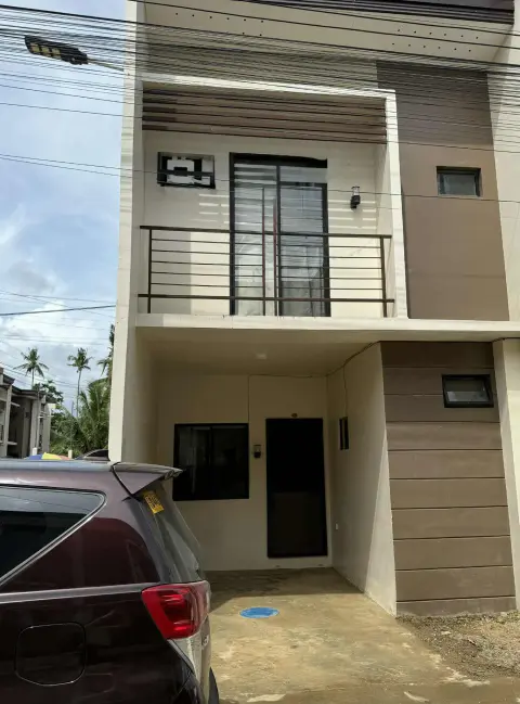 finished-unit-in-robinslane-cotcot-for-rent