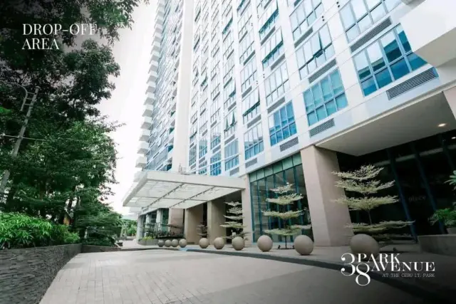 For Rent Condominium in 38Park Avenue ITPARK - Secondary Image