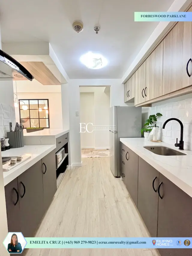 CHIC 1BR UNIT FOR RENT AT FORBESWOOD PARKLANE, BGC - Secondary Image