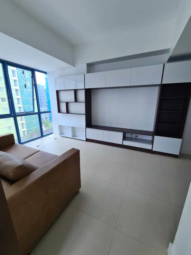 BRANDNEW 1 BR FULLY-FURNISHED CONDO UNIT AT 38 PARK - Secondary Image
