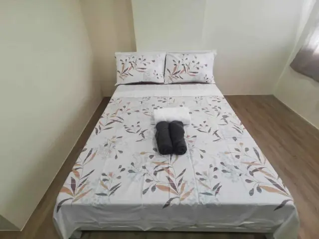 Fully-furnished Studio  Unit  with Balcony  at Northwoods - Secondary Image