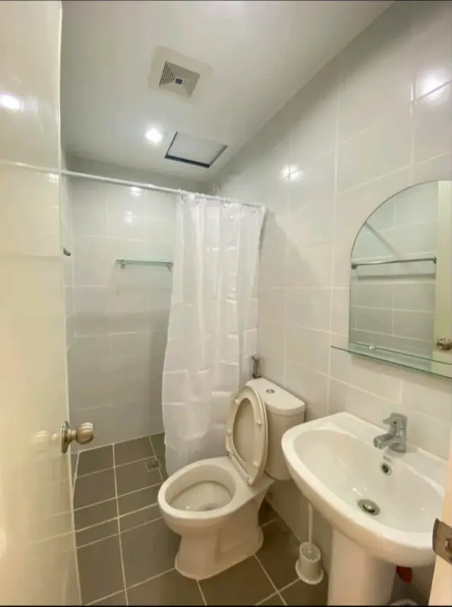 1 BEDROOM UNIT AT THE MIDPOINT RESIDENCES FOR RENT - Secondary Image