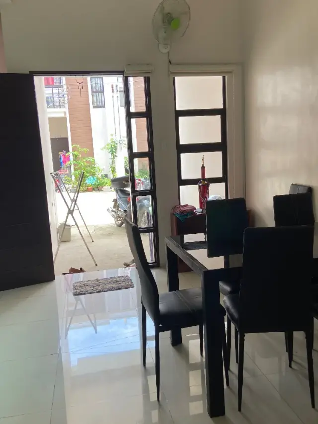 2 Bedroom Townhouse in Breeza Palms Lapu Lapu - Secondary Image