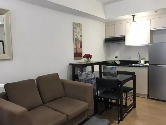 Studio Unit For Rent in Abreeza Place - Secondary Image