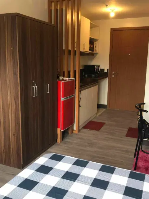 symfoni-nichols-bossa-for-rent