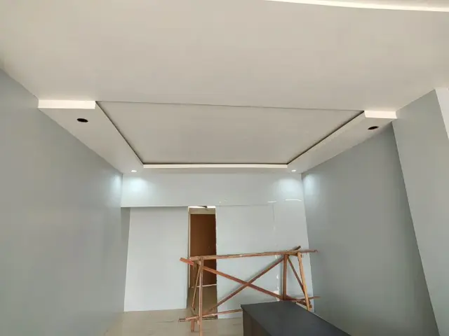 Commercial Space - Secondary Image