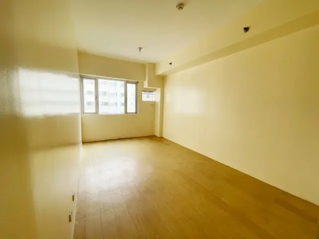3BR Bare Unit For Rent at Ridgewood Towers near BGC - Secondary Image