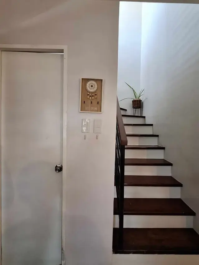 House For Rent - Secondary Image