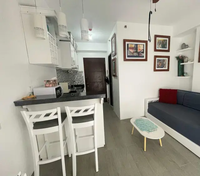 For Rent Studio with balcony Mivesa Gardens Lahug - Secondary Image