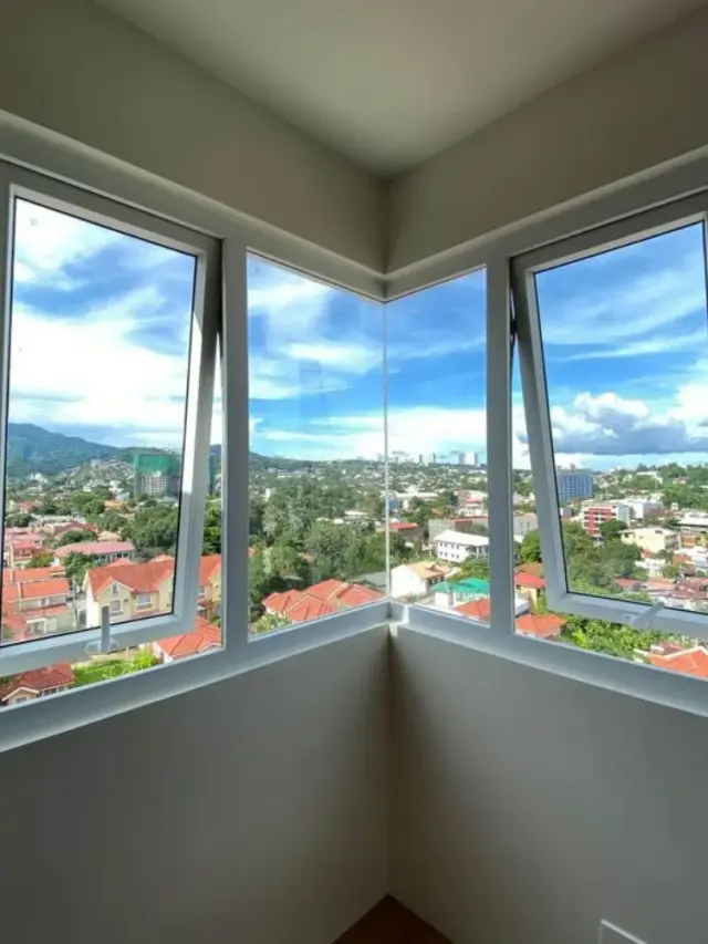 Symfoni Alto- Studio Unit - fully furnished - Corner Unit - Secondary Image