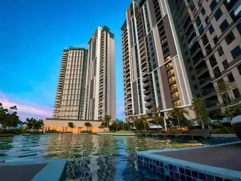 Condo for rent in Mandani Bay Suite Tower