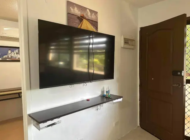 Fully Furnished 2-Bedroom Unit with Parking  in One Oasis Cebu - Secondary Image