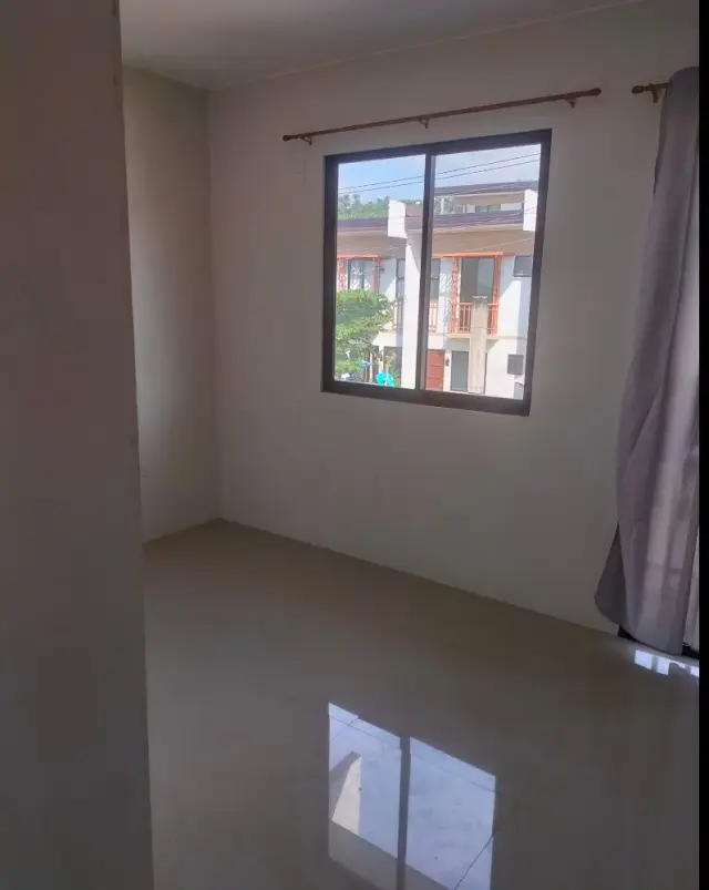 3 Bedroom House in Casa Mira for RENT!!! - Secondary Image