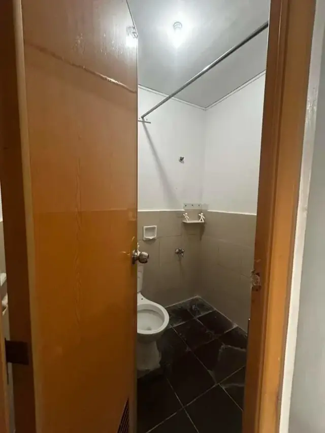 SEMI-FURNISHED STUDIO UNIT FOR RENT WITH BALCONY AT URBAN DECA HOMES TISA - Secondary Image