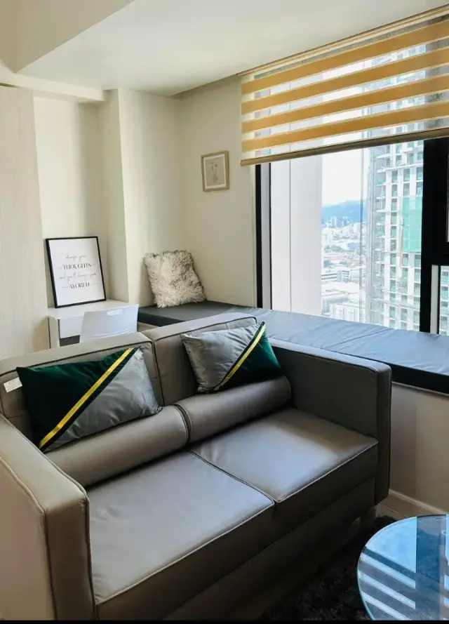Mandani Bay Suites Studio Fully Furnished Unit - Secondary Image