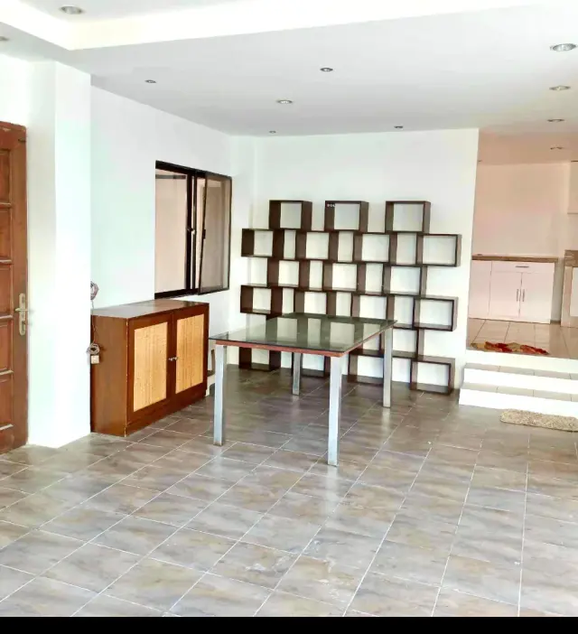 Ô£¿FURNISHED 236 SQM HOUSE AND LOT FOR RENT IN KASAMBAGAN CEBU CITY - Secondary Image
