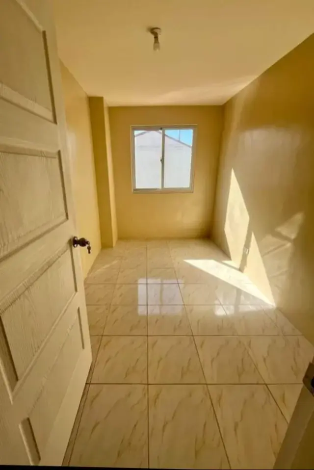 Genesis townhouse for rent - Secondary Image