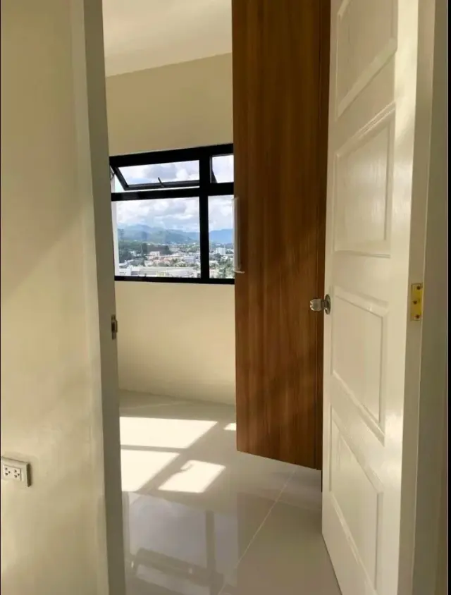 1 Bedroom Unfurnished For Rent in Banilad  Mandaue City - Secondary Image