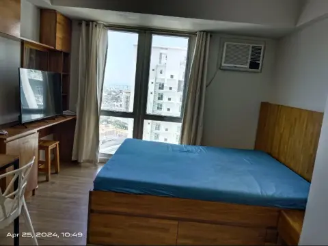 studio-type-for-rent-in-solinea-tower-2-inside-ayala-business-park-across-ayala-for-rent