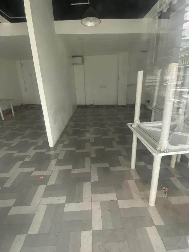 💥COMMERCIALOFFICE SPACE  FOR RENT💥 Mandaue City, Cebu Landmark: near SM City JMall - Secondary Image