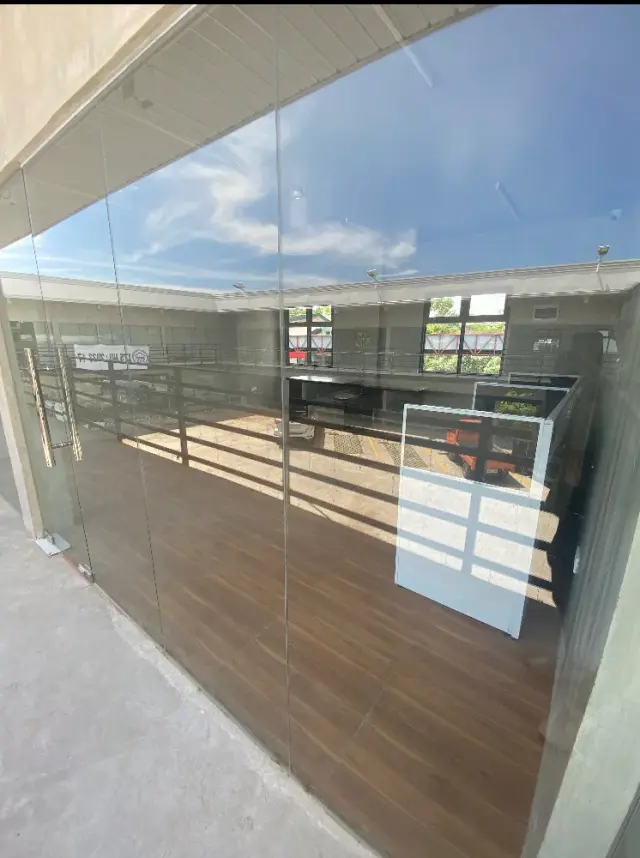 Commercial / 𝐎𝐟𝐟𝐢𝐜𝐞 𝐒𝐩𝐚𝐜𝐞 for rent | Unit 17 | 26SQM | 𝐀𝐥𝐨𝐧𝐠 𝐭𝐡𝐞 𝐍𝐚𝐭𝐢𝐨𝐧𝐚𝐥 𝐇𝐢𝐠𝐡𝐰𝐚𝐲 | 17600 - Secondary Image