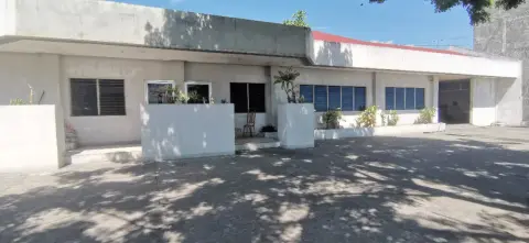 mereval-building-for-rent