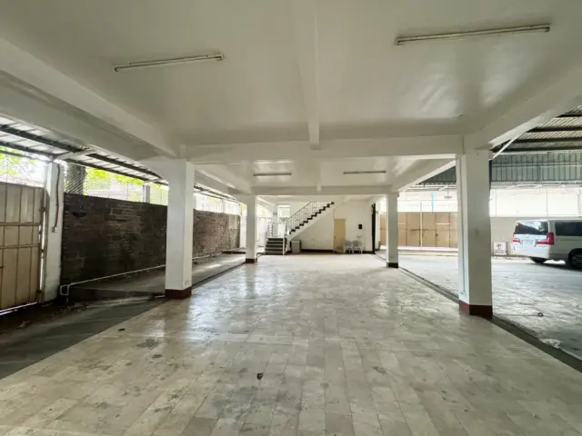 Prime 564SQM WAREHOUSE with office For Rent in Mandaluyong City - Secondary Image