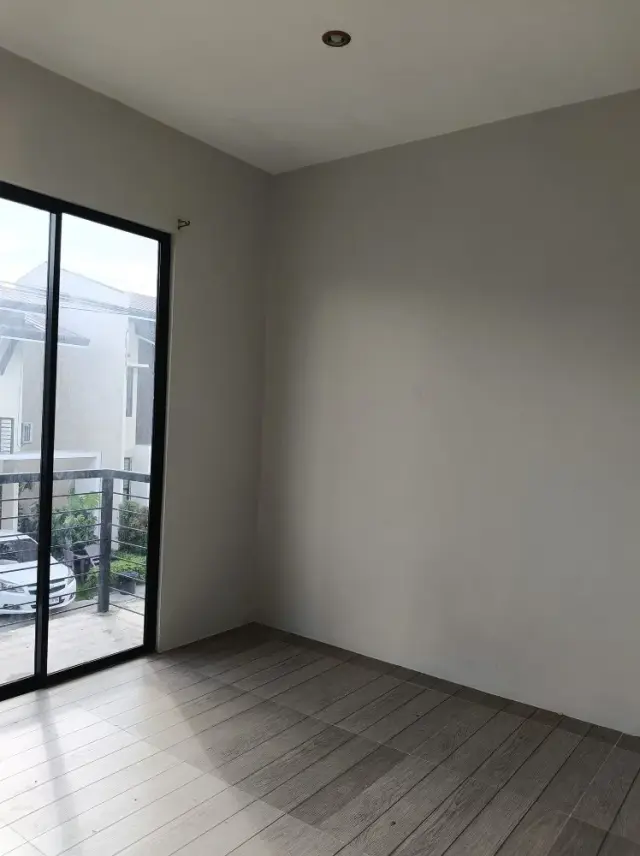 2 BR Townhouse for Rent in Talisay - Secondary Image