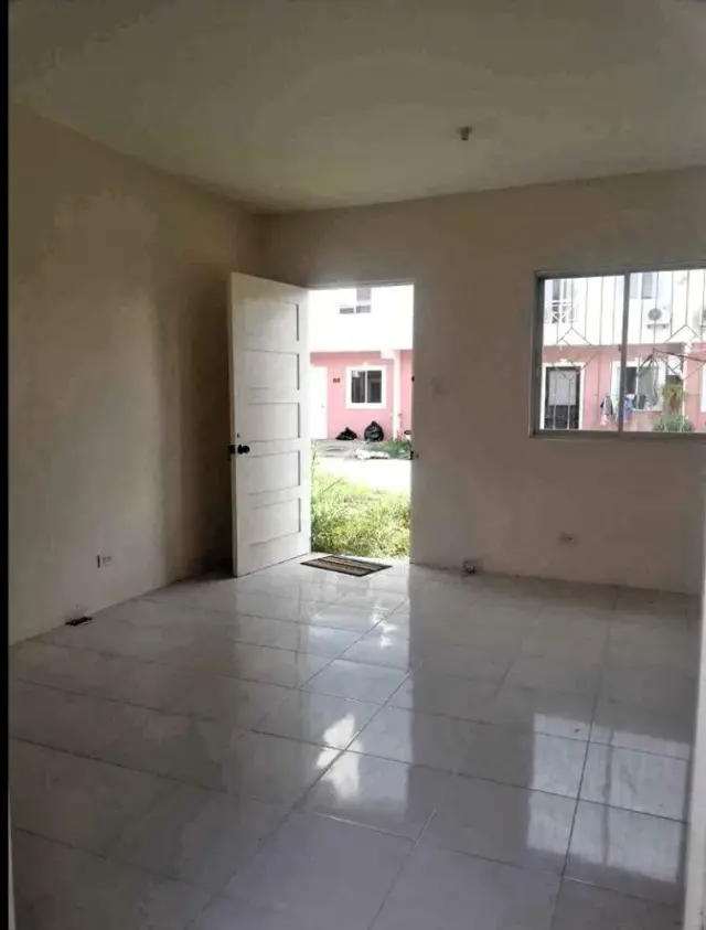 2 Bedroom townhouse for rent in Pakigne Minglanilla Cebu - Secondary Image
