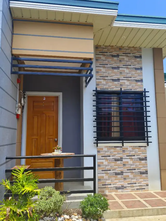 Meadow Brook Suites - Secondary Image