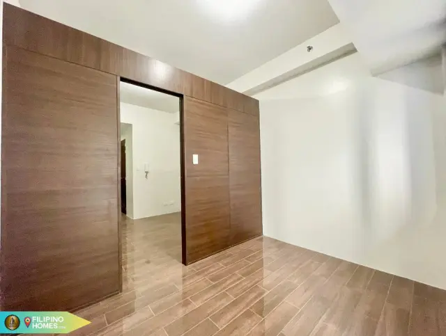 Live the High Life: Rent this Stunning 1BR Corner Unit with Balcony at SMDC Air Residences in Makati - Secondary Image