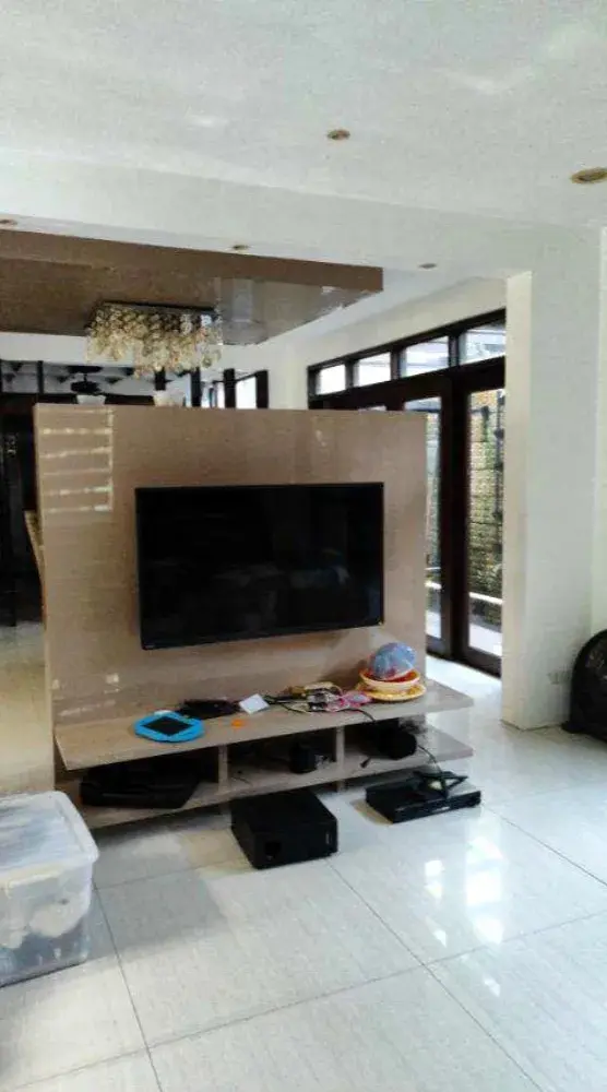 4 Bedrooms House and Lot for rent in Mabolo City - Secondary Image