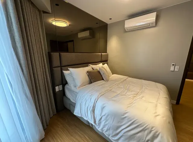 NOVOTEL TOWER 2 BEDROOMS FOR RENT! At Acqua Private Residences - Secondary Image